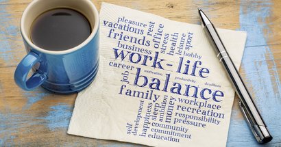 Liefestyle. Work life balance. Kaffeetasse, Stift. Vintage