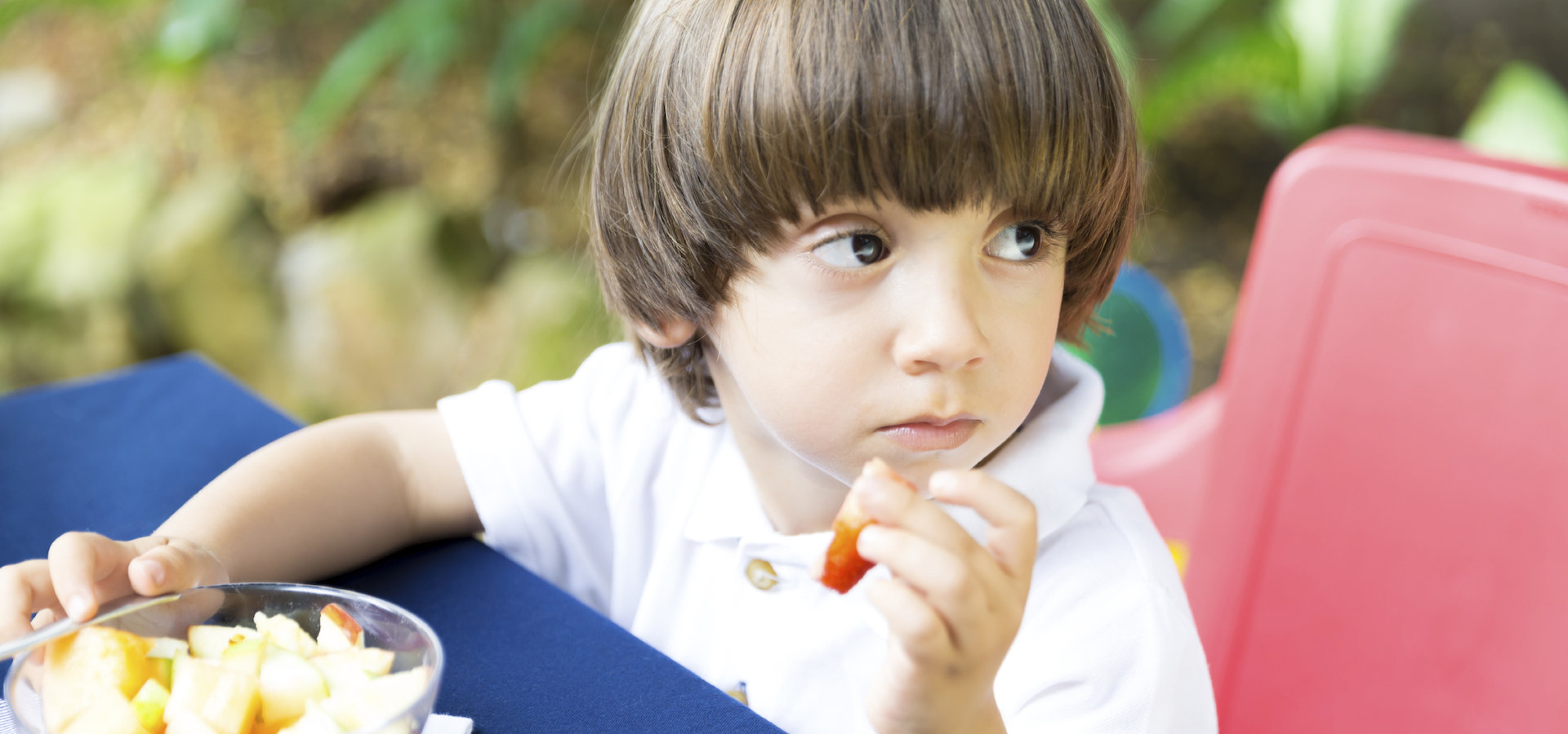 Mäkeliger Esser: Kind beim Essen